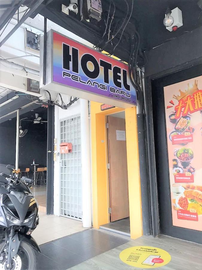 Oyo 90465 Pelangi Baru Hotel Johor Bahru Ngoại thất bức ảnh