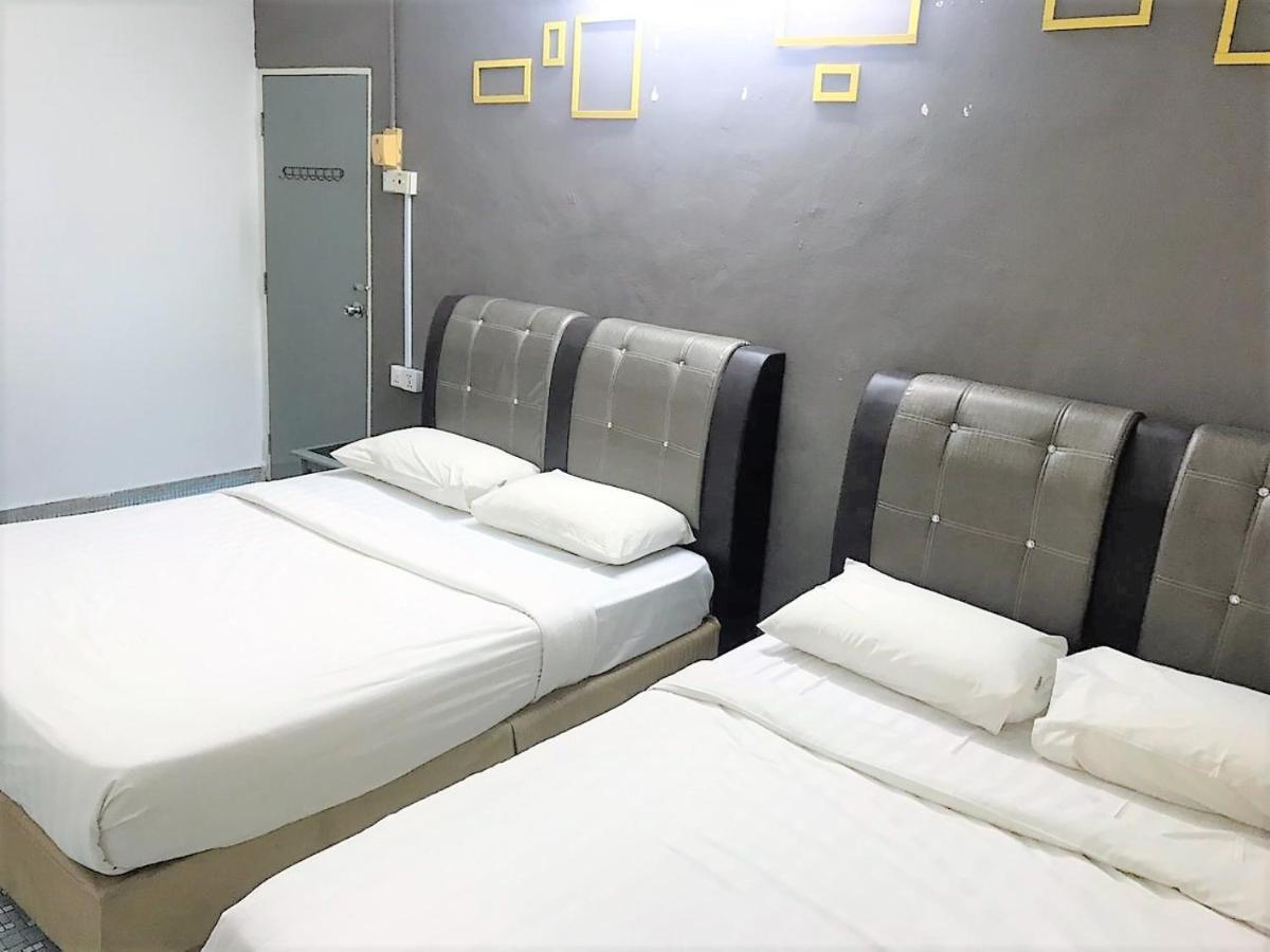 Oyo 90465 Pelangi Baru Hotel Johor Bahru Ngoại thất bức ảnh